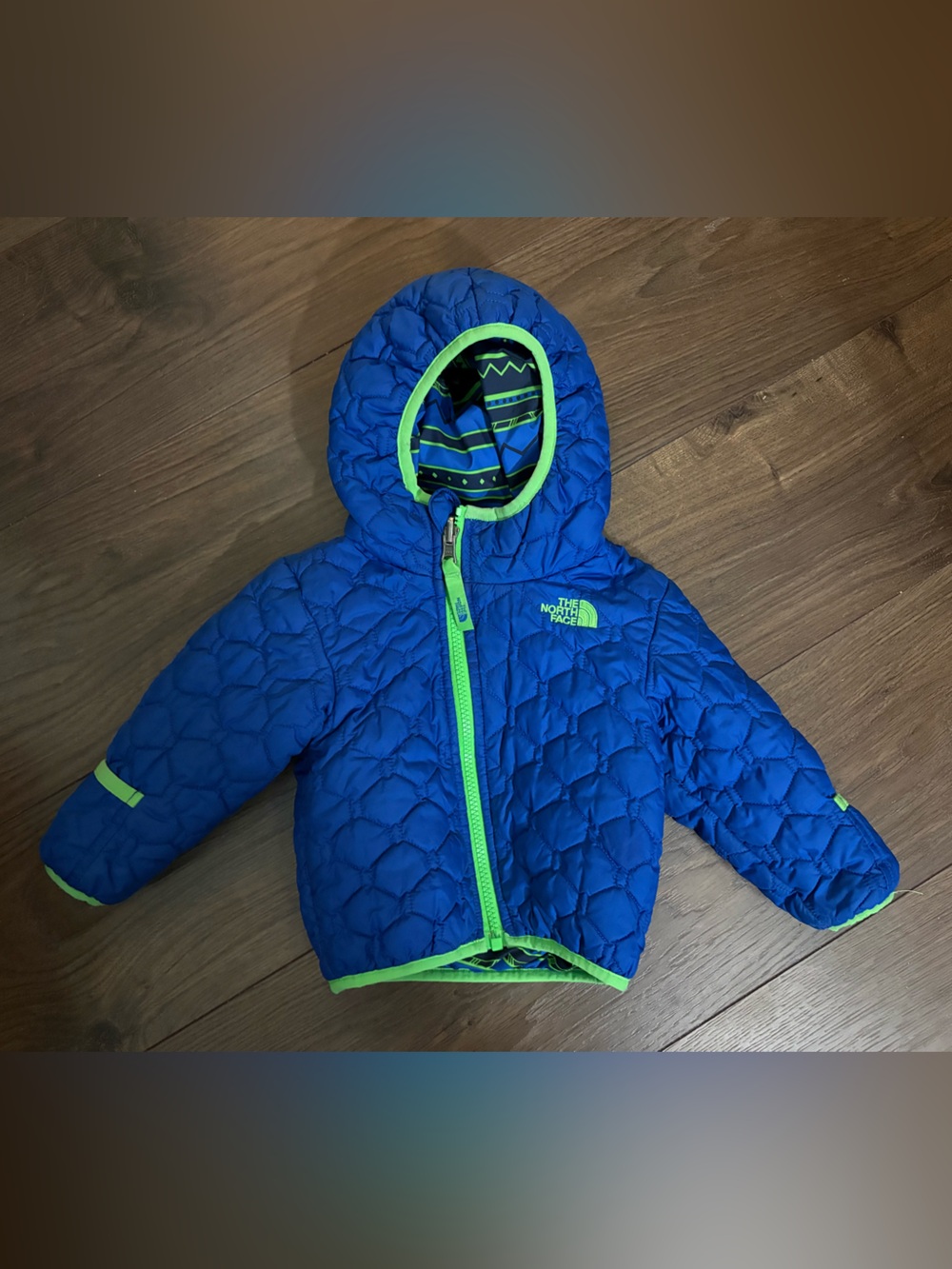 The North Face Toddler Quilted Reversible Jacket in Royal Blue with Lime Trim